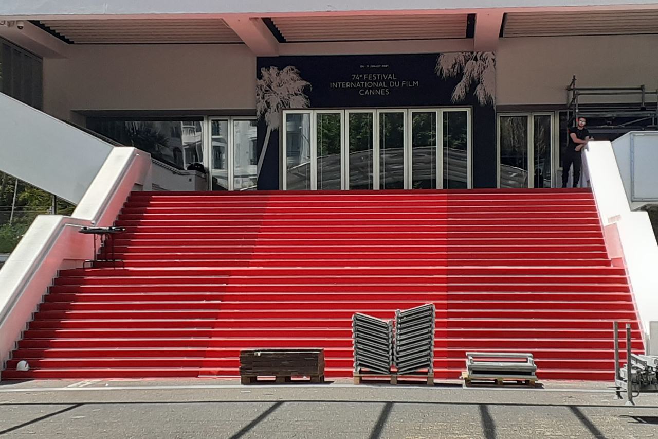 The Cannes Heels